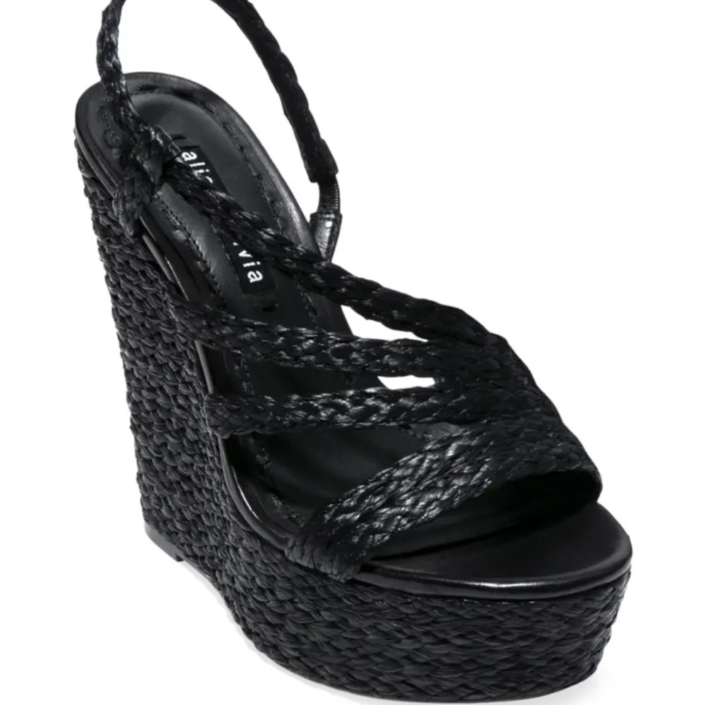 Alice and Olivia wedge